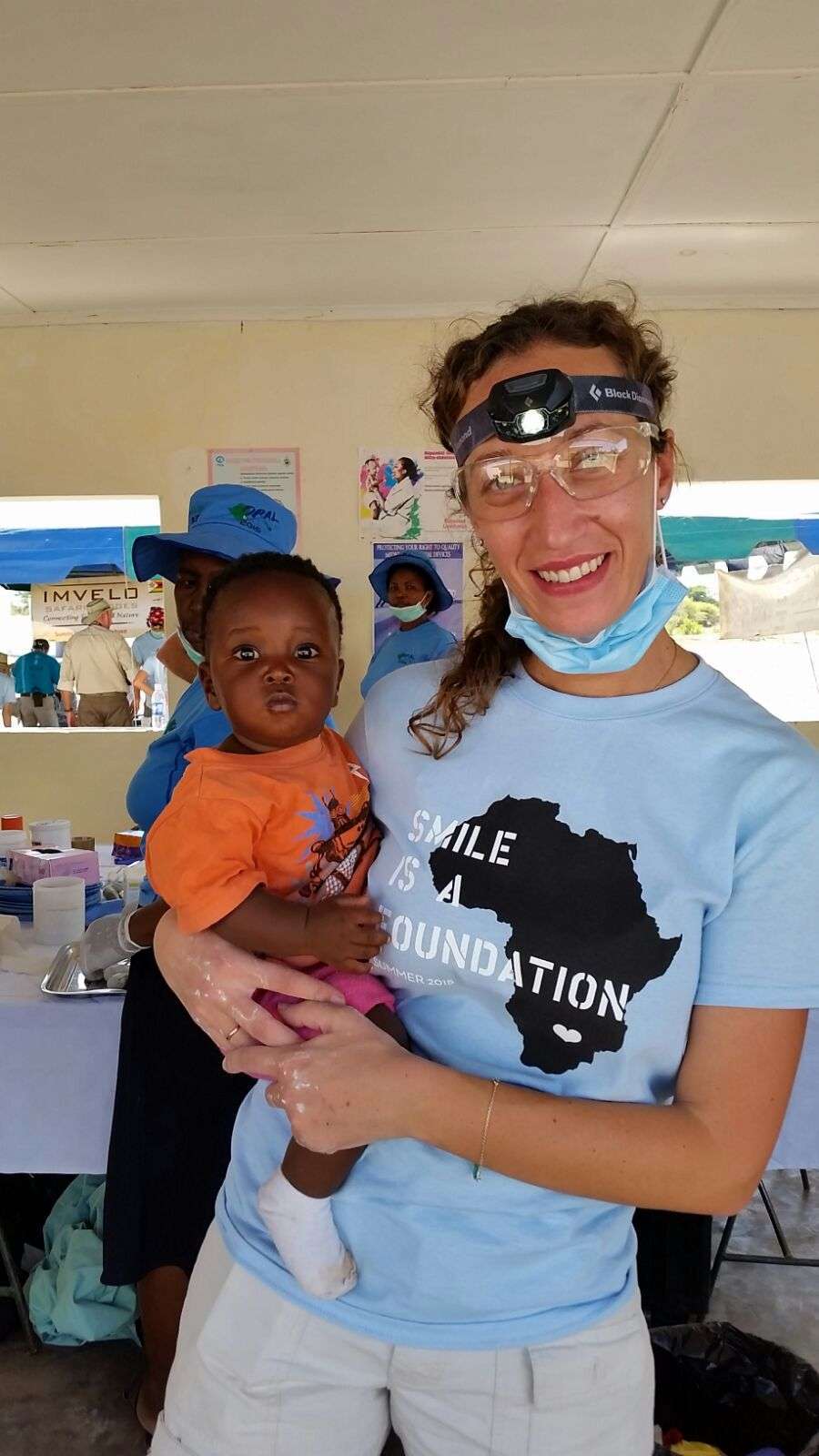 Campaña 2015 con la Fundación Smile is a Foundation en Zimbabwe