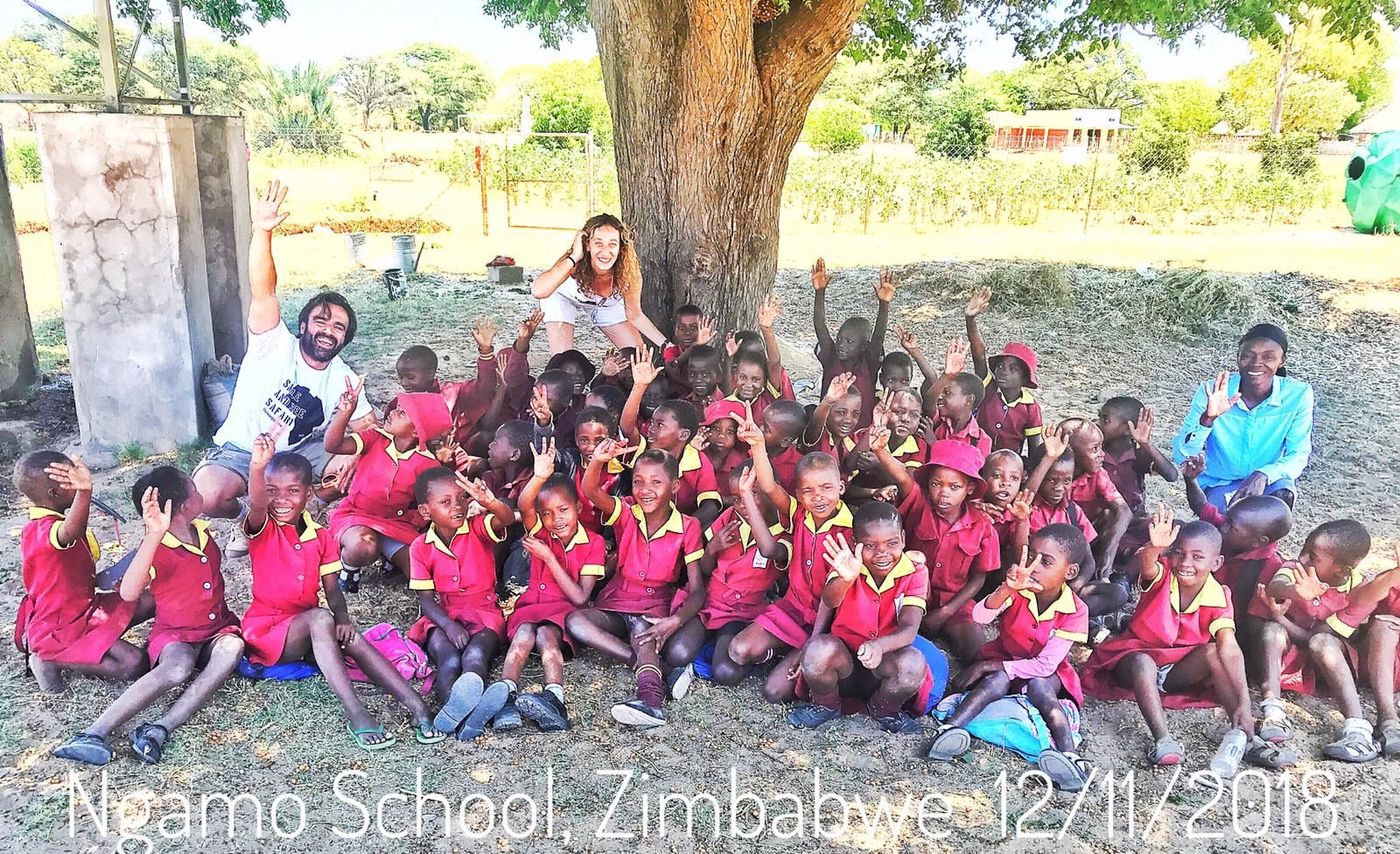 Dental Morante vuelve a Zimbabwe con Smile is a Foundation