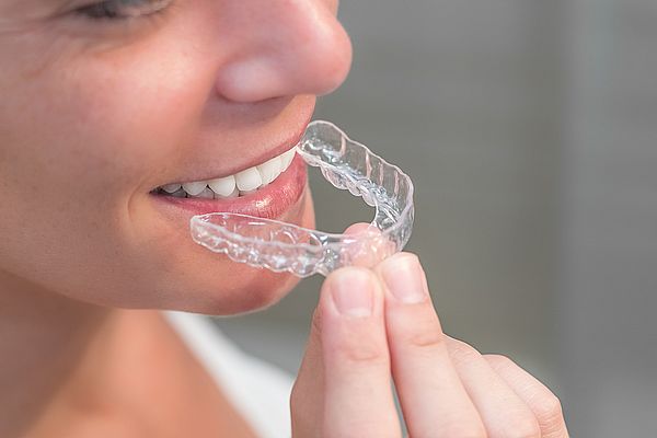 Ortodoncia invisible ¿para qué casos podemos usarla?